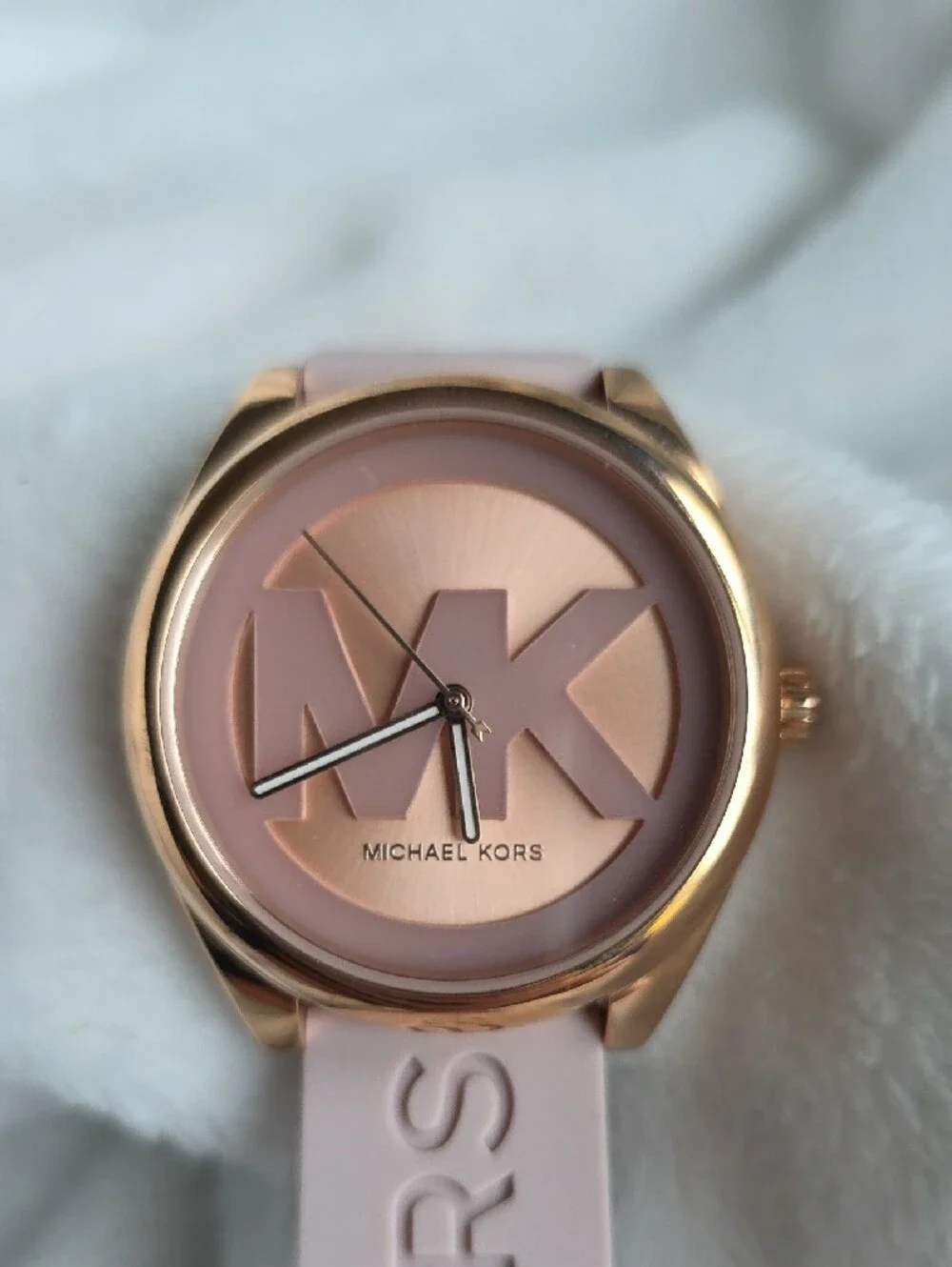 Michael Kors Pink Silicone Strap Watch with Rose Gold Tone Case